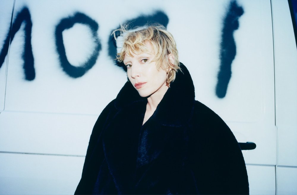 Lykke-Li-Sick-of-love